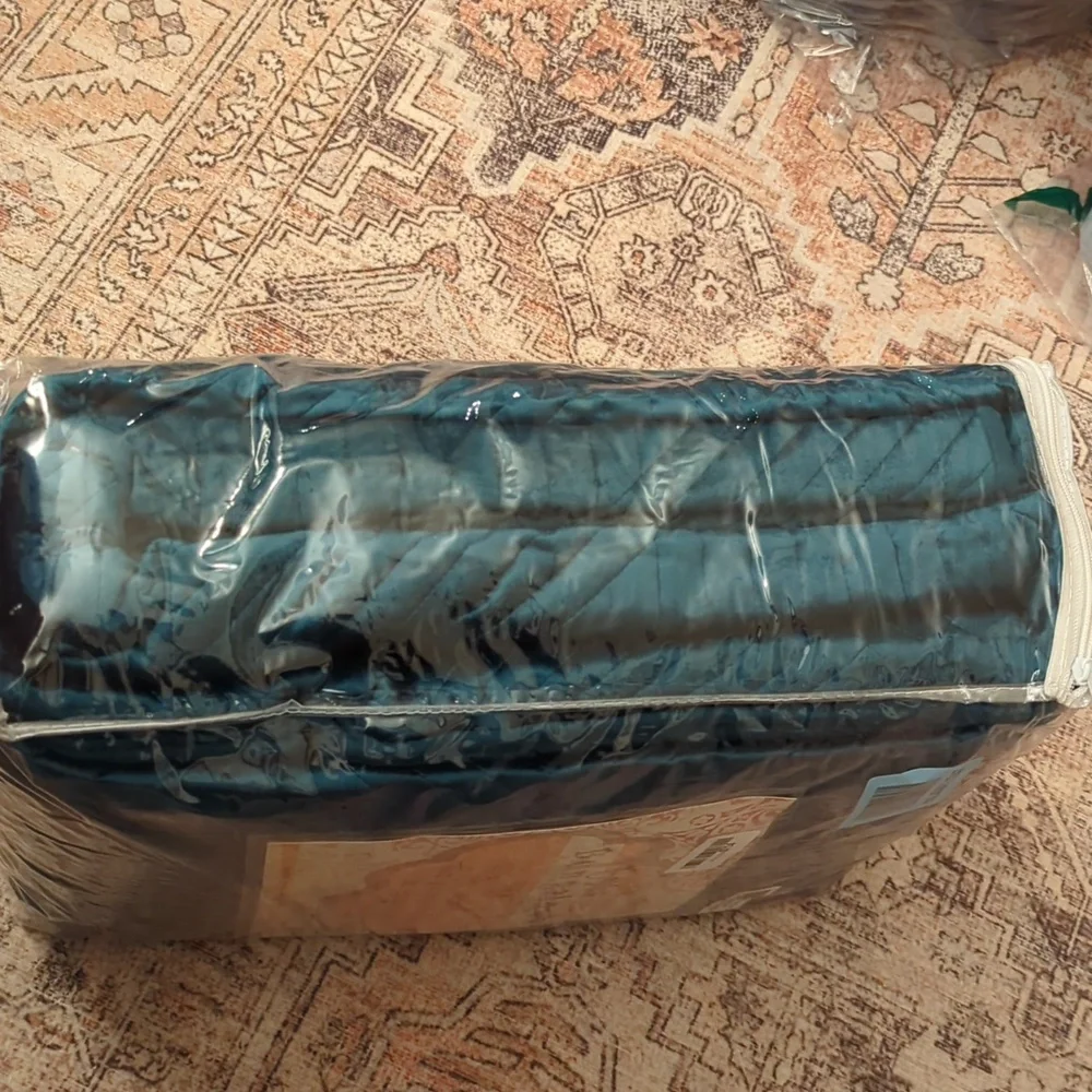 Barefoot Bungalow Riviera Velvet Modern Teal Quilt Set King New